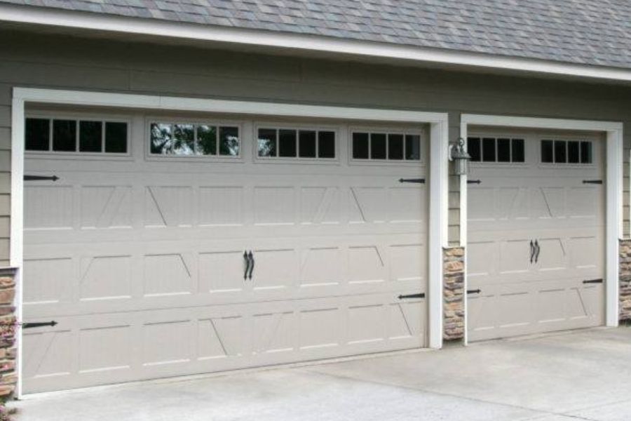 St. Stephen’s Trusted Experts for Repairs, Installations & Emergency Garage Door Help