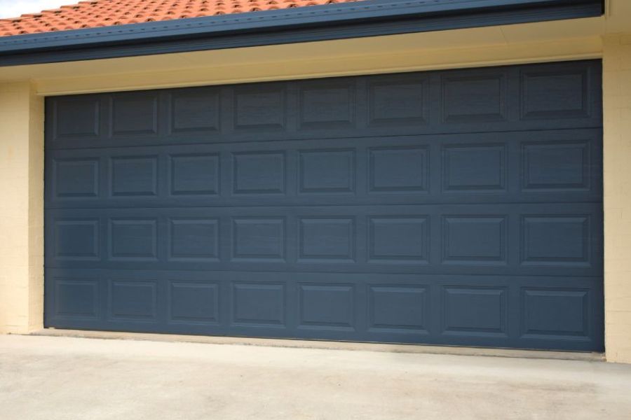 Your Local Experts for Residential & Commercial Garage Door Needs