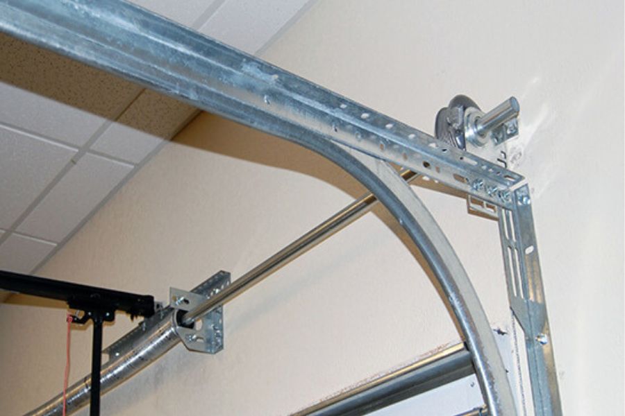 Reliable Track Repairs Backed by 25+ Years of Experience